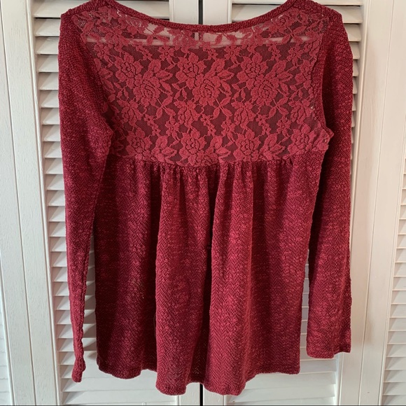 American Eagle Outfitters Sweater - Picture 2 of 4